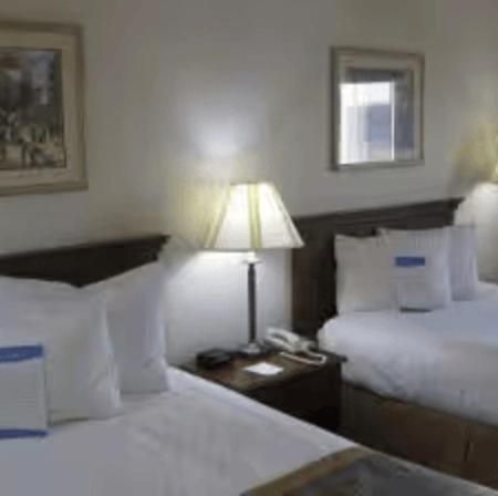Lakewood Inn & Suites Деваджак Екстер'єр фото
